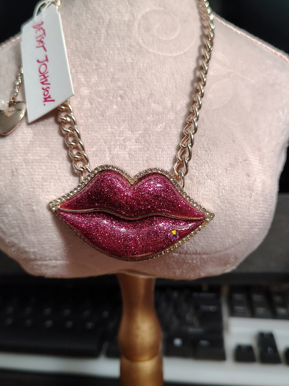 Betsey Johnson Glitter Pink Lip Pendant Necklace with Gold-Tone Chain